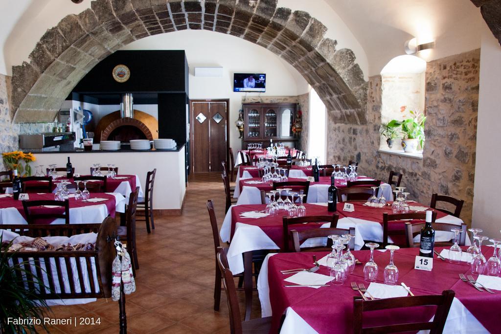 Agriturismo Valle Dell'Etna Roccella Valdemone Extérieur photo